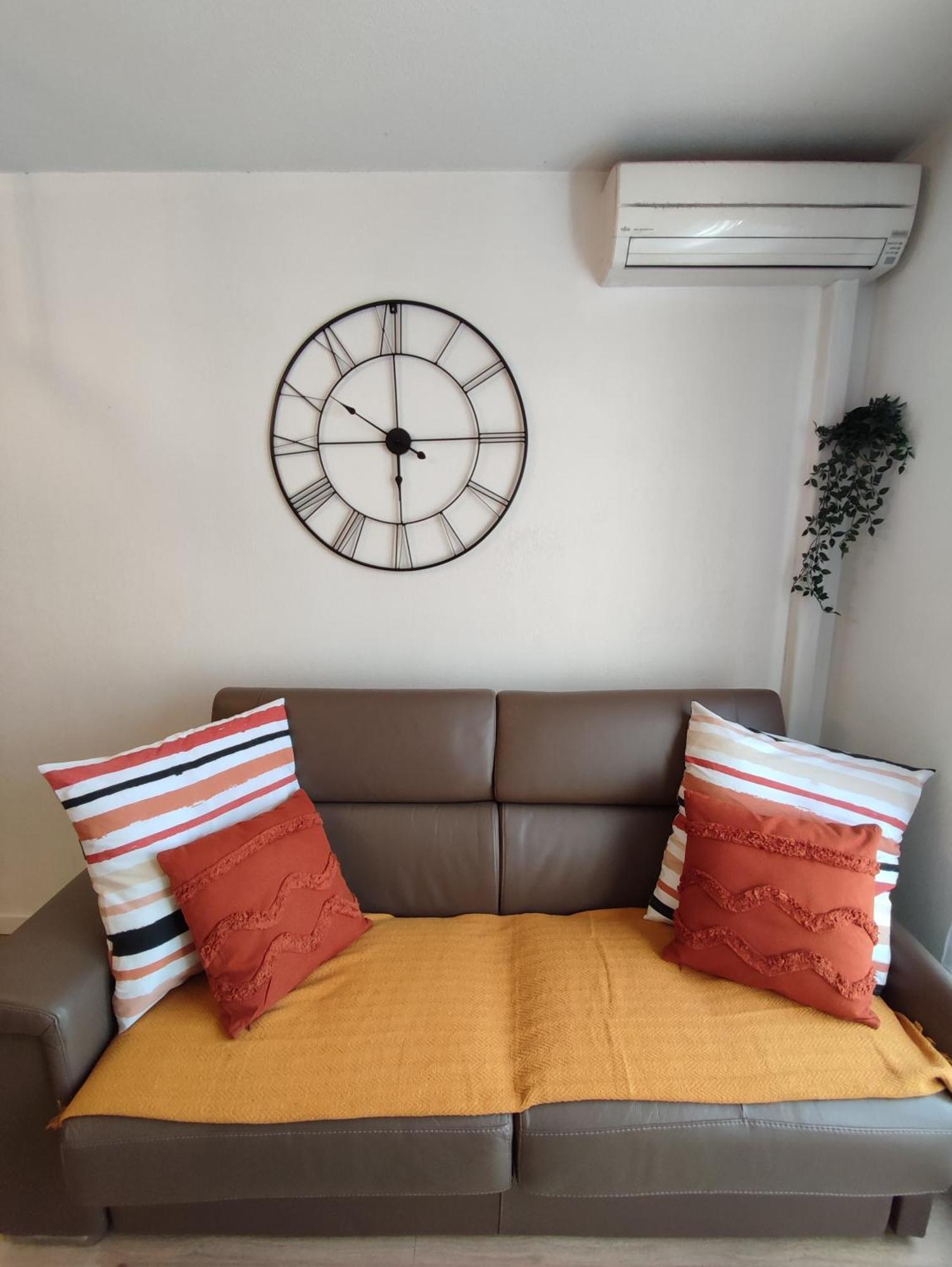 Appartement Climatise Tout Equipe A 6Min De La Gare St Charles Marsiglia Esterno foto